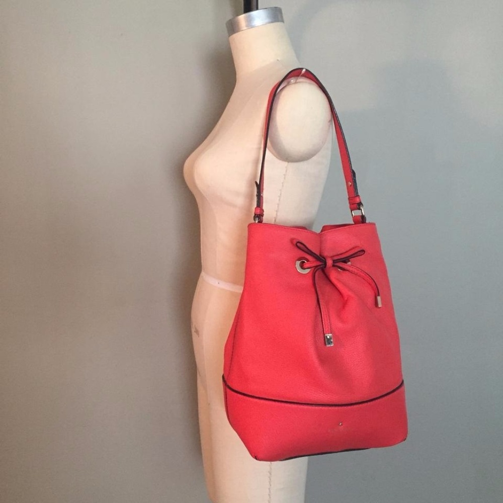 Kate spade west valley valentine bucket bag
